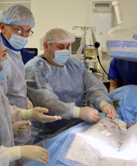 В Крыму впервые проведена транскатетерная имплантация аортального клапана