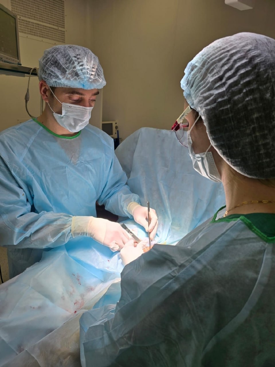 Случай из практики: врачи Республиканской клинической больницы им. Н. А. Семашко провели сложную операцию на сонной артерии