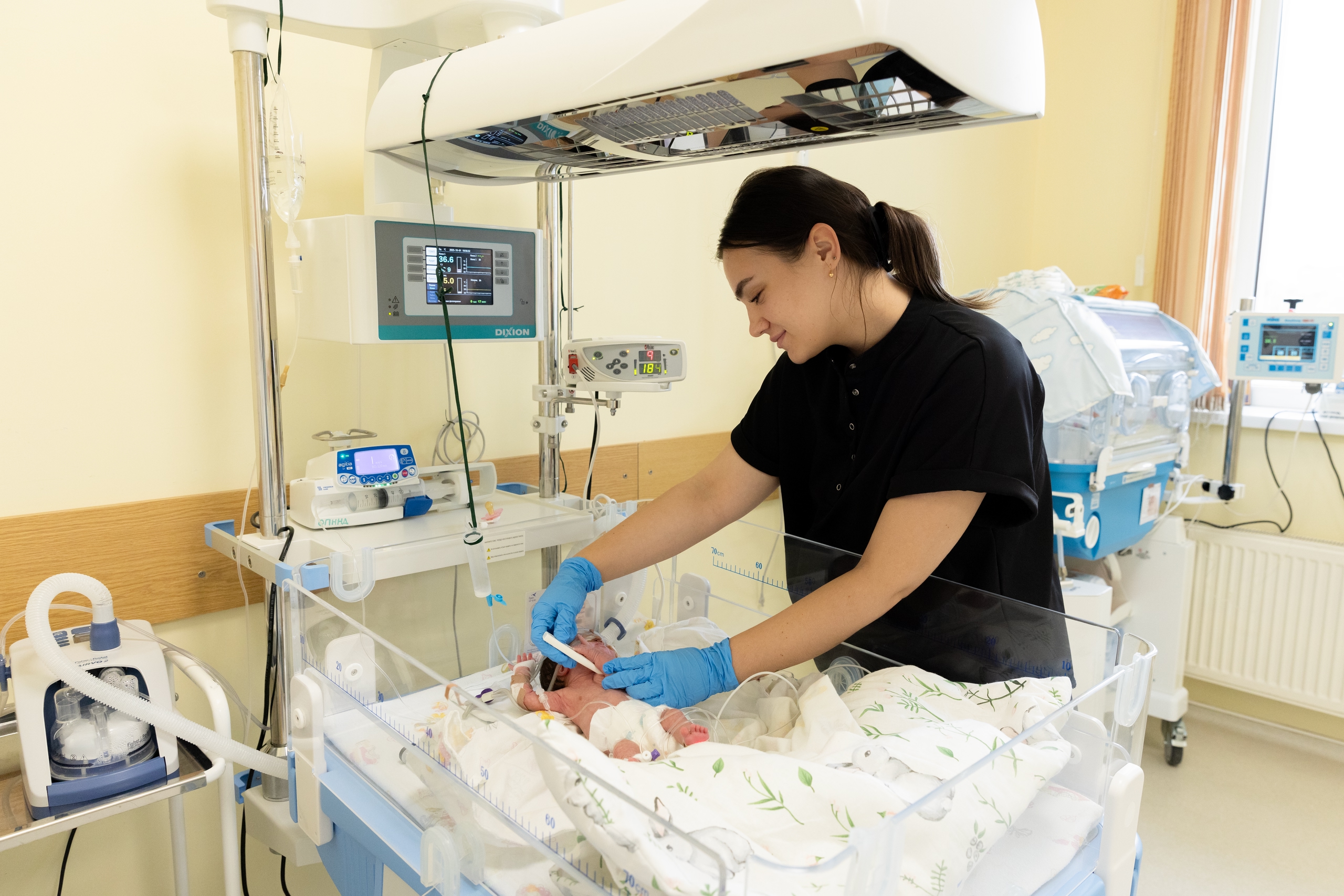 В 2025 году две медицинские организации Крыма получат 481 единицу нового оборудования на сумму более 341 млн рублей